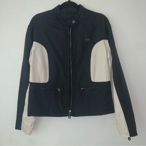 Size Medium - Women’s Authentic Vintage Harley Davidson Jacket - Picture 9 of 9